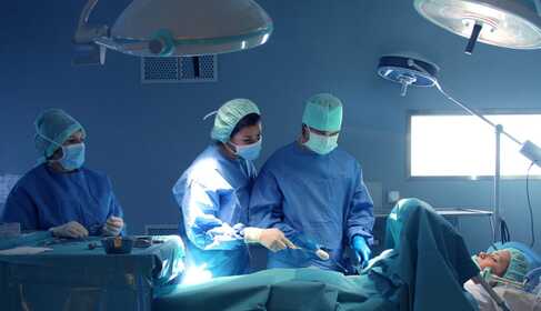 Podpora osseointegrácie implantátu pomocou PEMF terapie